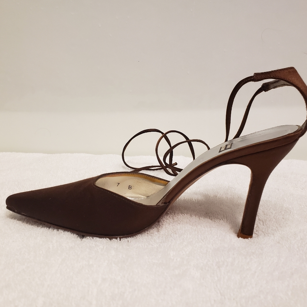 STUART WEITZMAN - 7 - Burgundy - Heels